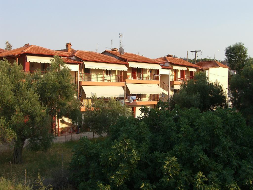 Katerina Apartments بيفكوهوري الغرفة الصورة